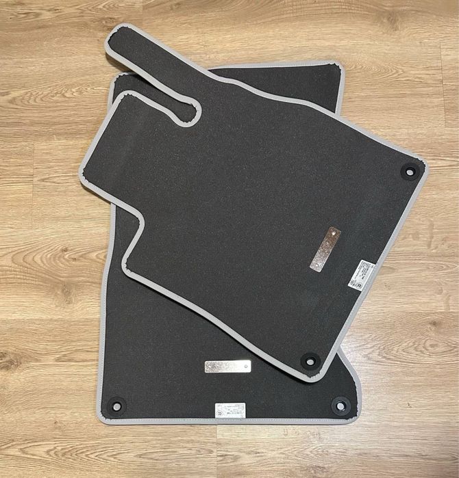 НОВІ Оригінальні килимки Mercedes-Benz S-Class W222