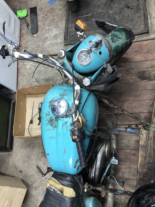 Продам мотоцикл иж  поанета 3