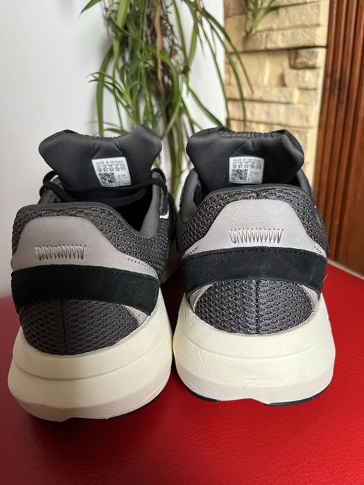 Оригінальні Adidsas чоловічі 44 розмір