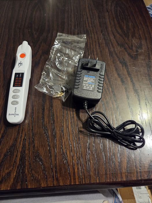 długopis plazmowy (plasma pen) marki Beauty Monster.