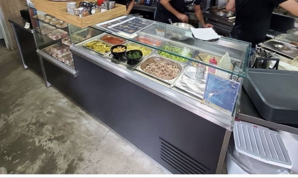 Banho Maria + Frigorifico bancada conjunto com frigorifico de sobremes