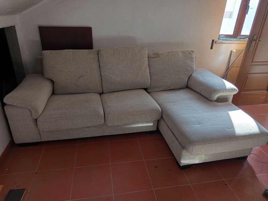Sofá chaise longe