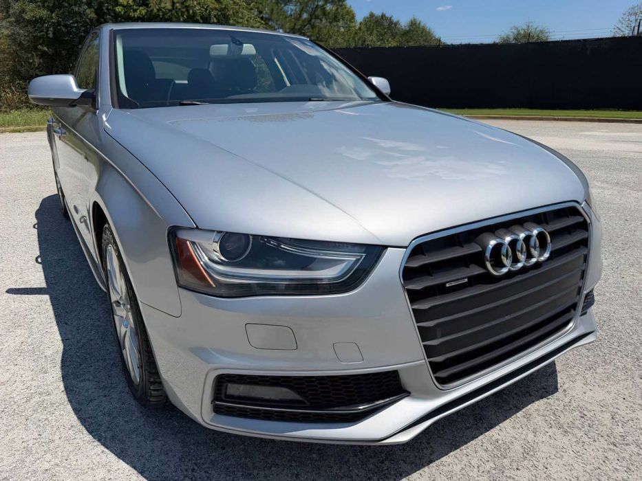 Audi A4 quattro Premium      2014