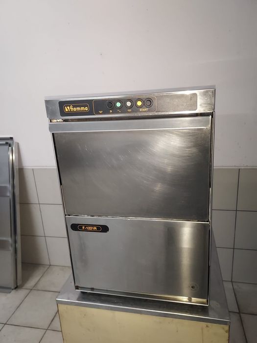 Máquina lavar loiça industrial