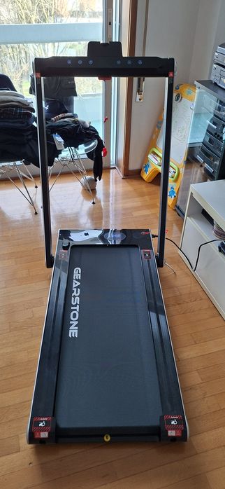 Passadeira Elétrica Dobrável GEARSTONE – Pouco Uso