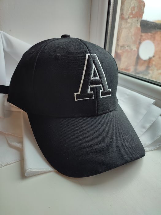 Продам нову кепку