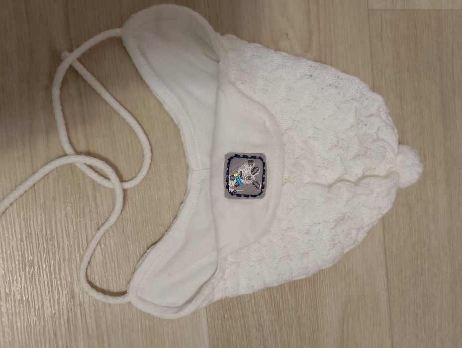 Демісезонна шапка для новонароджених!