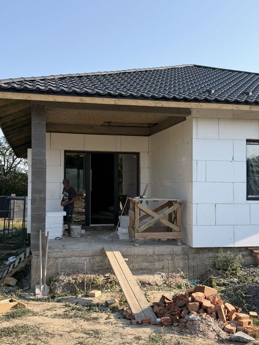 Продається сучасний будинок площею 155 м²