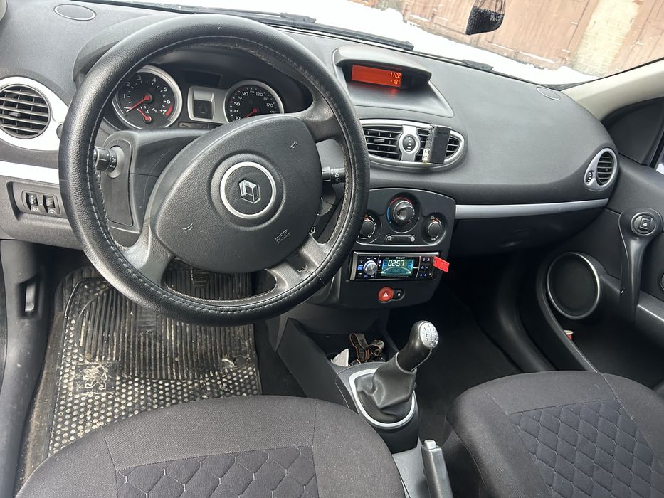 Renault Clio III покоління, 1.2 бензин
