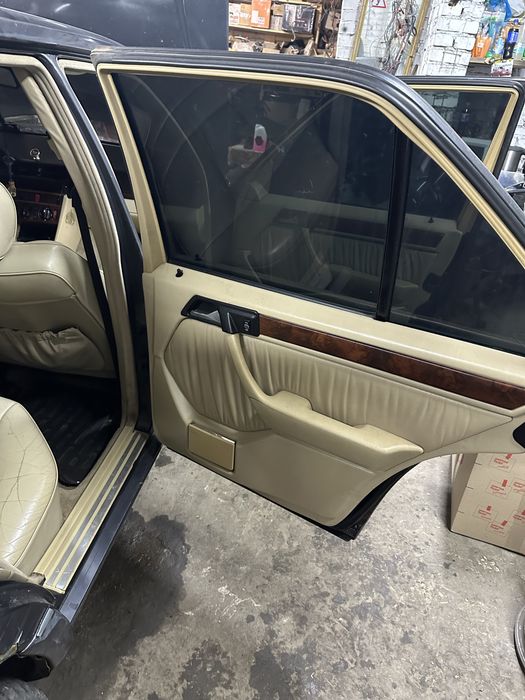 Салон mercedes w124