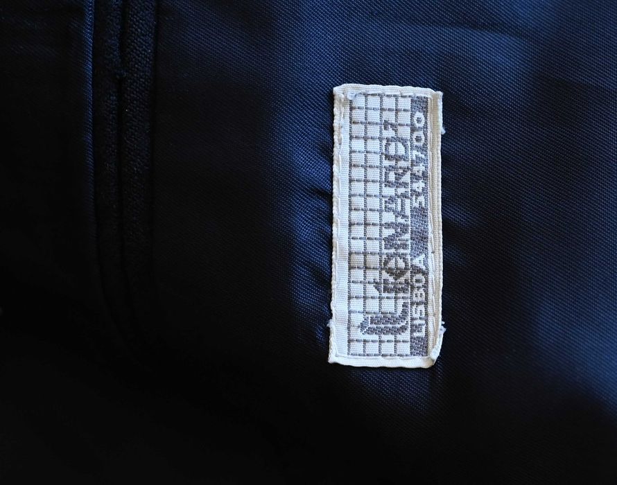 Blaizer de homem azul escuro