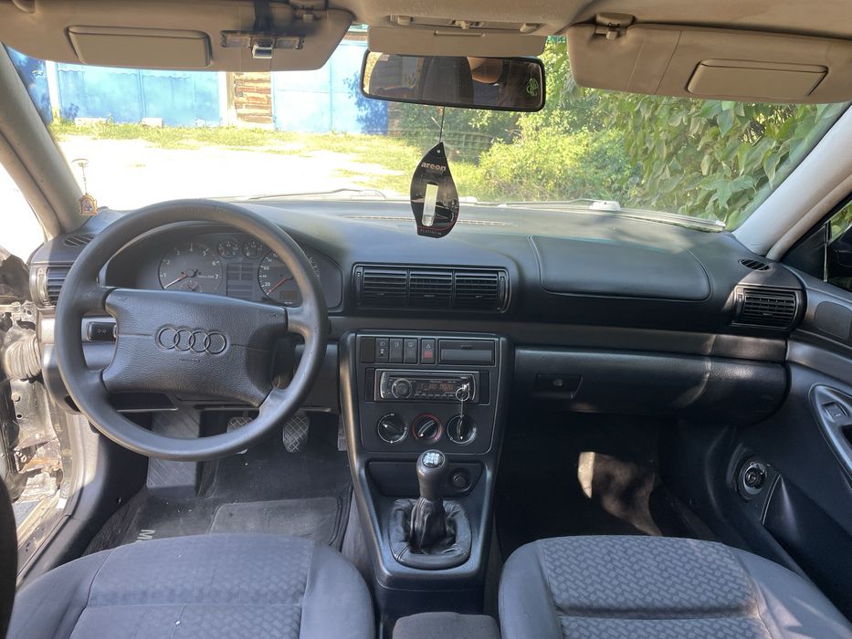 Audi a 4 b5 1.6 мотор