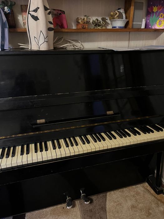 Фортепіано «Україна», віддам даром