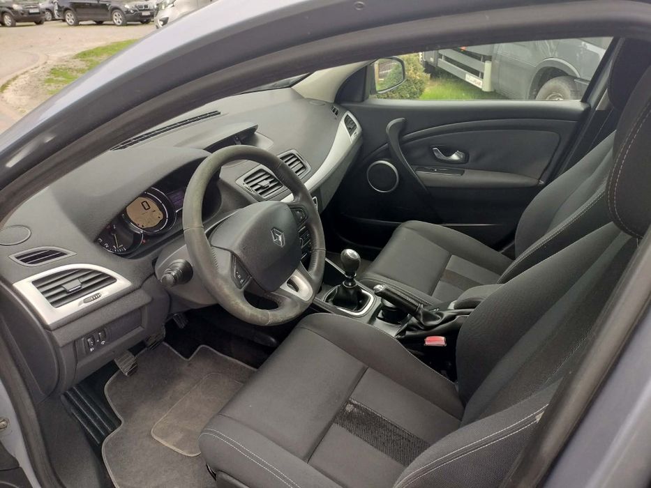 Renault  Megane 1.6B, zadbana
