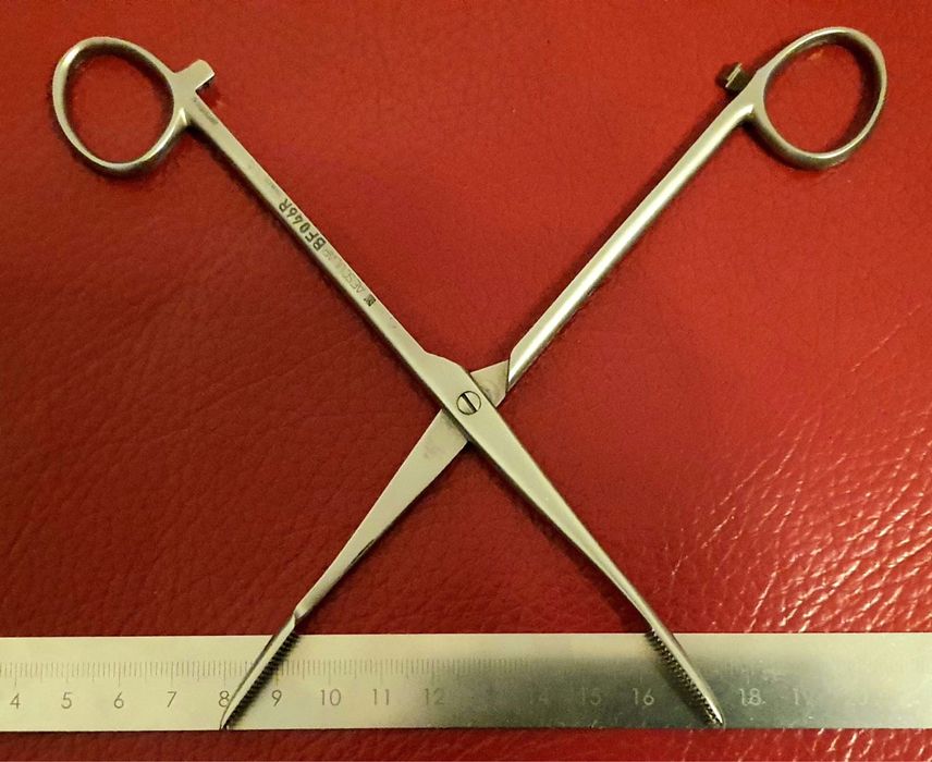 Хірургічні інструменти з нержавіючої сталі