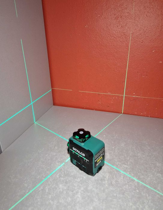 Laser krzyżowy Stalco 3D LLS3DG komplet