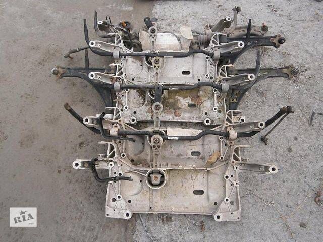 Балка Цапфа Рычаг Подвеска Skoda Octavia A5 Шкода Октавия А5