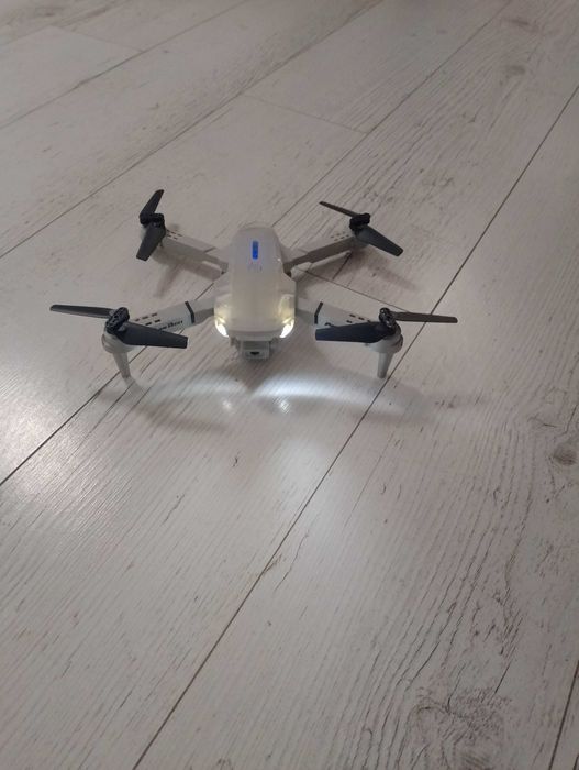 Dron.
