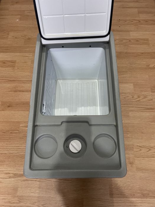 Автохолодтльник 24V/12V