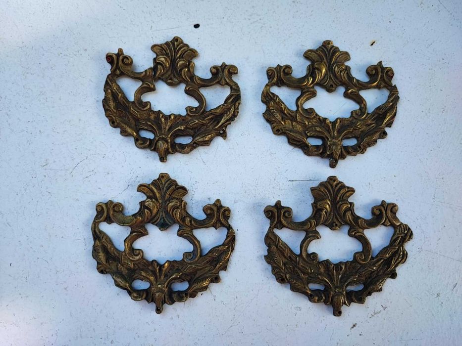 Secesyjna mosiężna aplikacja do mebel,komoda,zegar,jednakowe,cena za 1