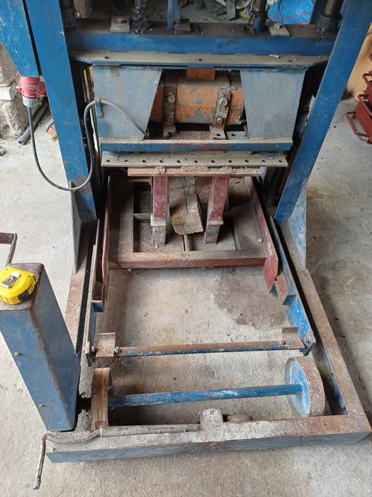 formy pierścienie dystansowe, wyrównawcze do studni