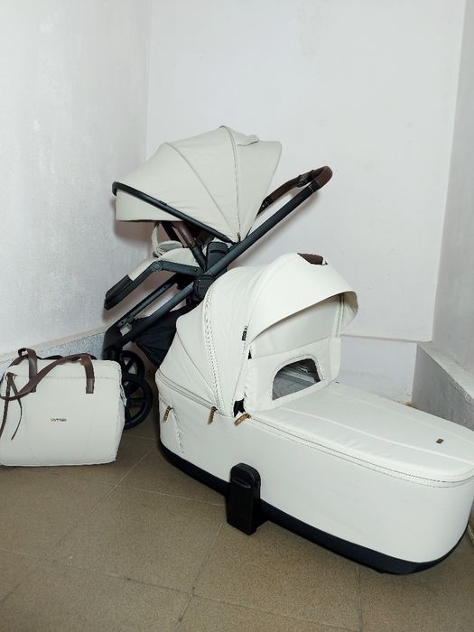 Коляска  CARRELLO ULTRA 2/1 надлегка +посилена амортизація