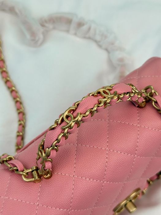 Сумка Chanel Classic Flap Top Handle Caviar бордова, рожева