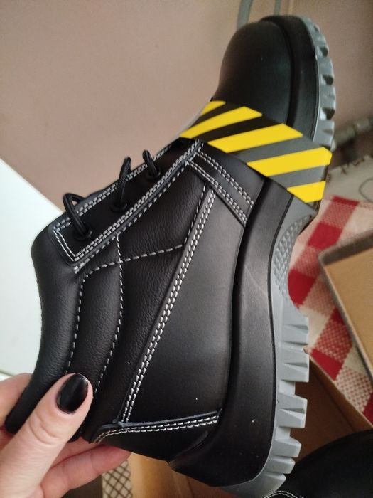 Sprzedam buty  męskie robocze
