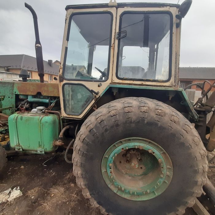 Ескаватор ЮМЗ ЕО 2621