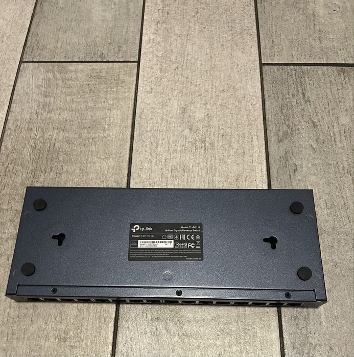 Комутатор Switch TP-Link TL-SG116