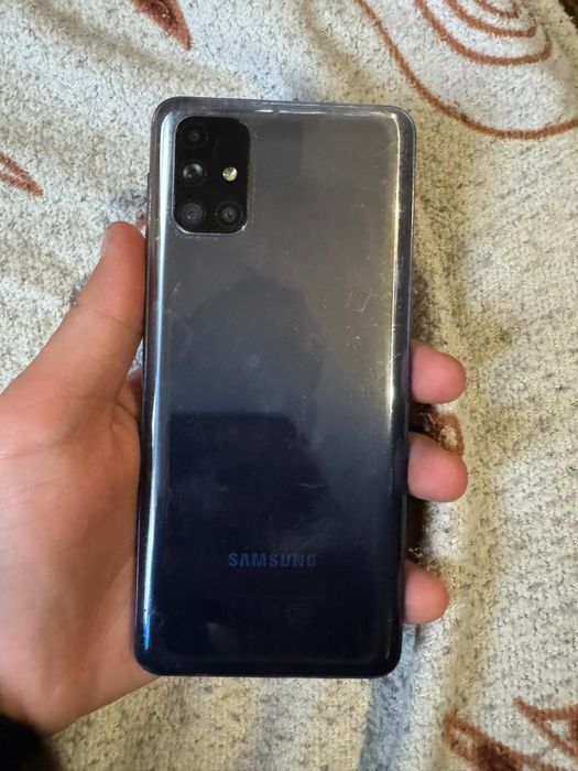 Продам телефон Samsung