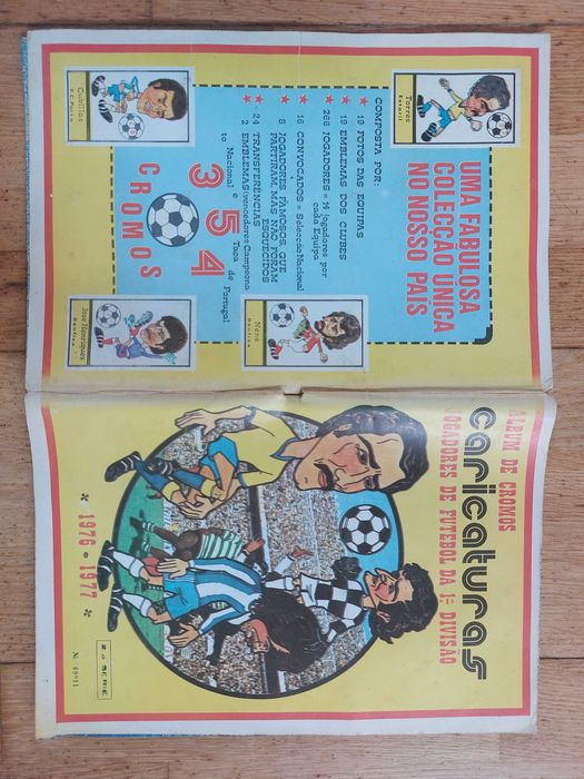 Caderneta de caricaturas jogadores da 1.ª divisão 1976-77 - Completa