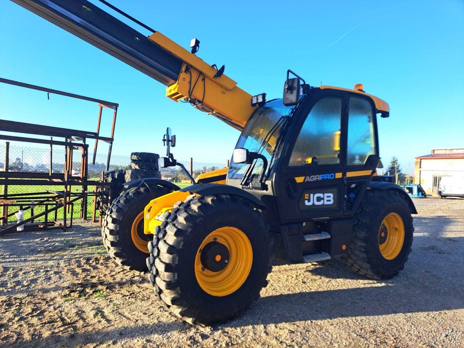 TELESCÓPICA JCB 542-70 AGRI PRO