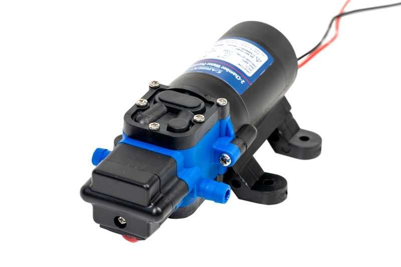 Bomba de água CARBEST 12V (Autocaravana / Campervan)
