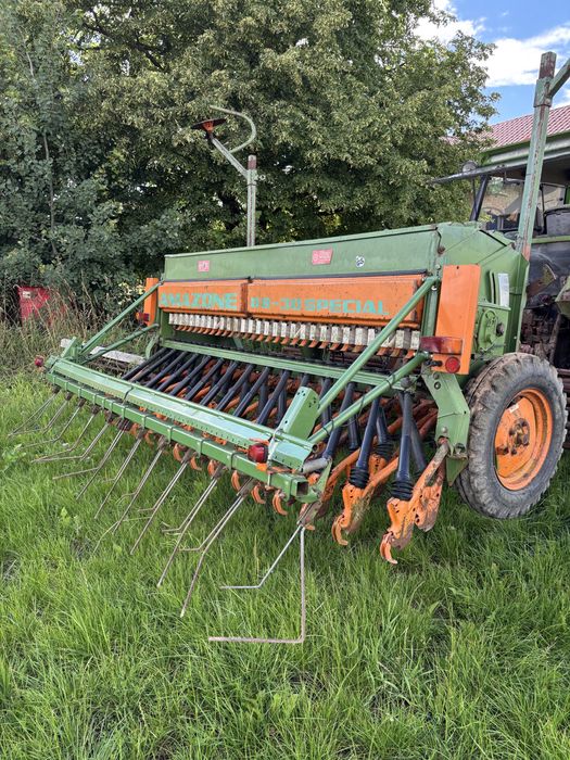Siewnik Amazone D8-30 Special brona aktywna howard 3m