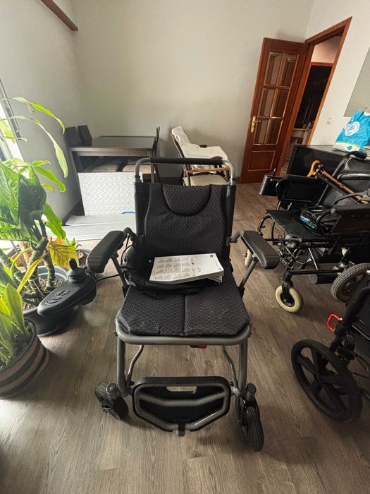 Cadeira Rodas Electrica Invacare