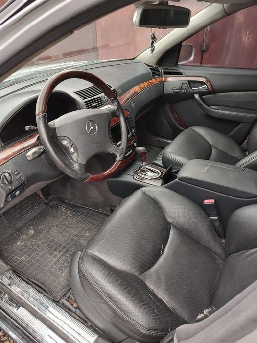 Mercedes W220 S-Class 5.0 V8