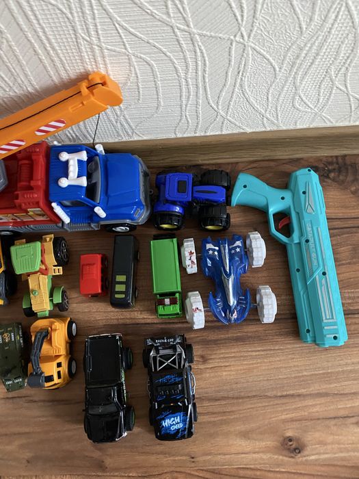 Набор игрущек для мальчика