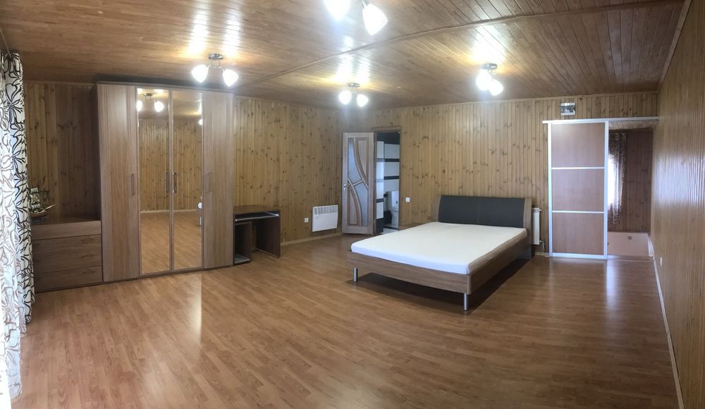 Сдам дом Совиньон 3 к 140 м гараж ,евроремонт