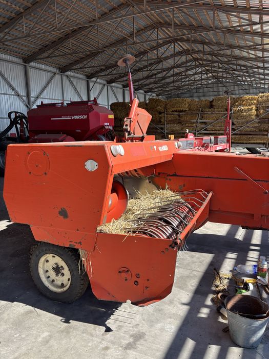 Прес підбирач Simpa Z 224