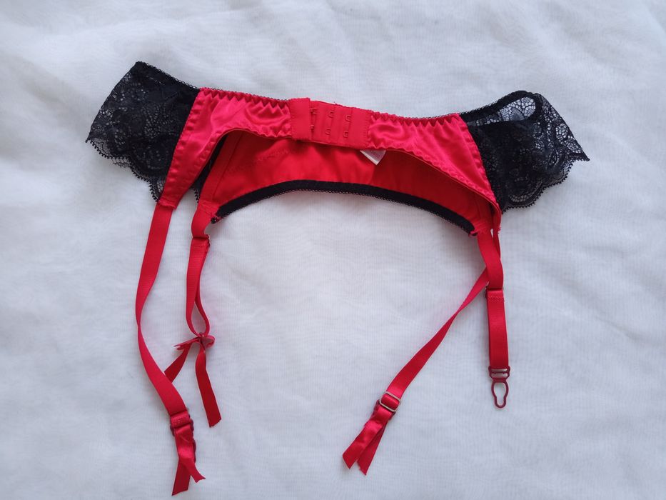 Pas do pończoch r.L/XL