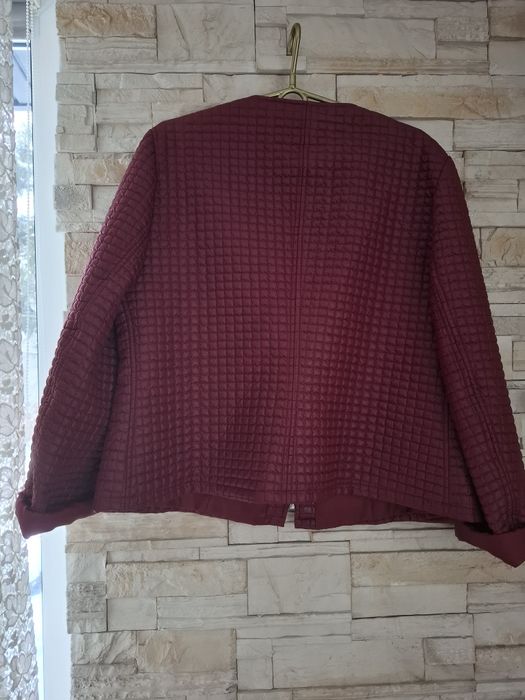 Żakiet damski na suwak