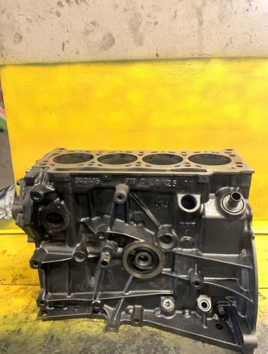 Блок під розточку росточку гильзовку гильзовку 1.9 Рено трафик f9k f9a