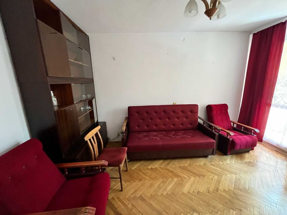 3 pokojowe mieszkanie| balkon| piwnica| garaż| Śródmieście - View 2
