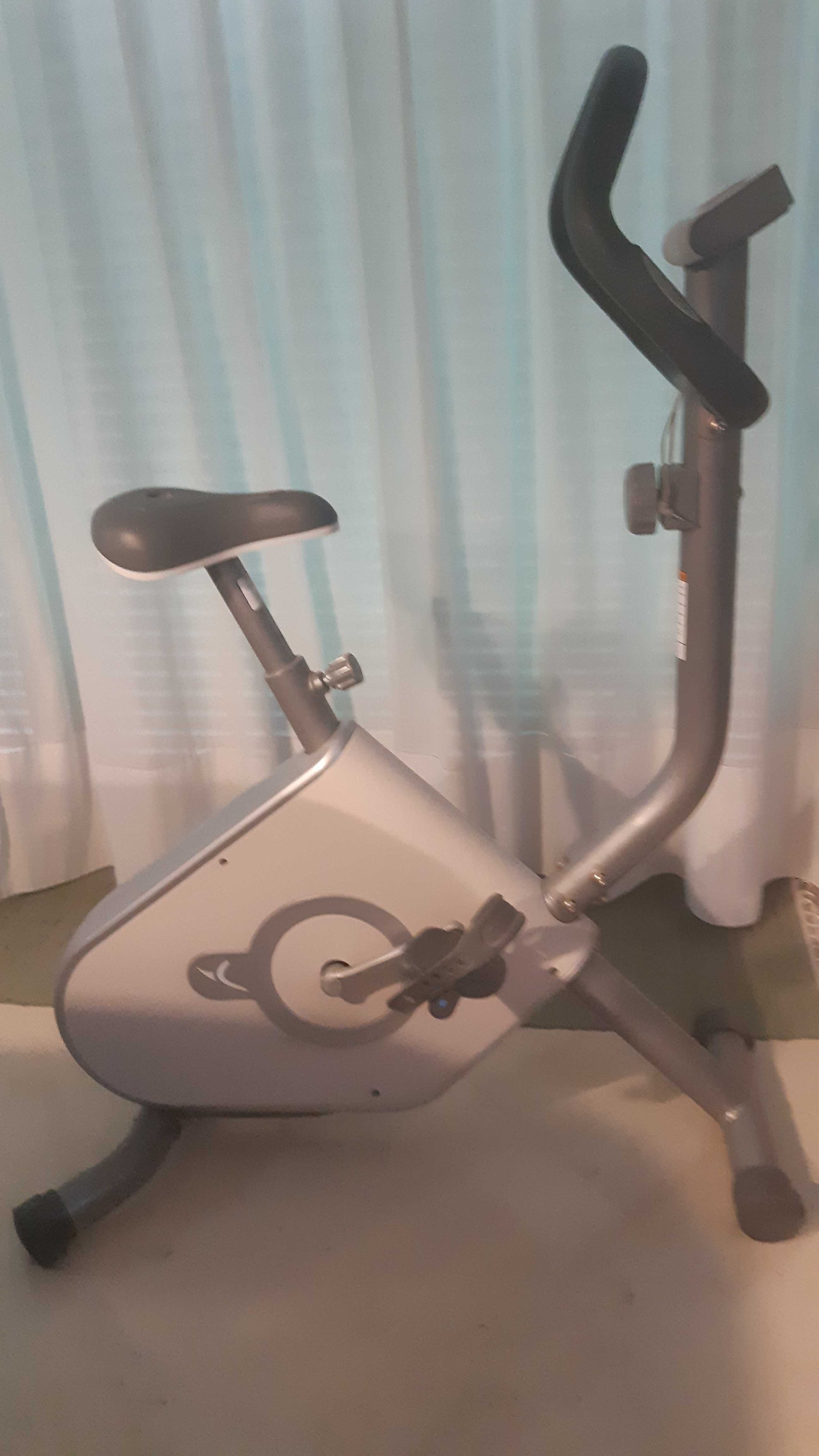 Bicicleta estatica domyos best sale fc 100 manual