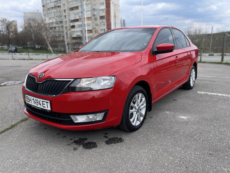 Продам Skoda Rapid 2014 год