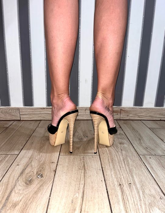 43/ OD RĘKI 41 Super sexy klapki 35-42 korek buty lato impreza 17 cm