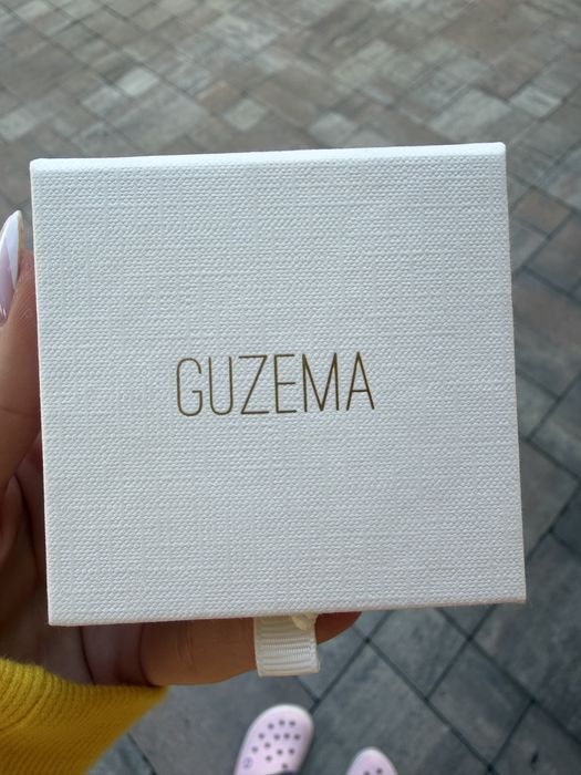 Каблучка Guzema з діамантом