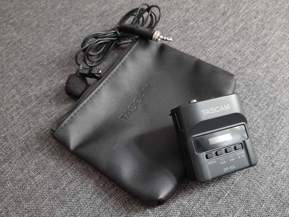 Звуковий рекордер Tascam DR-10L