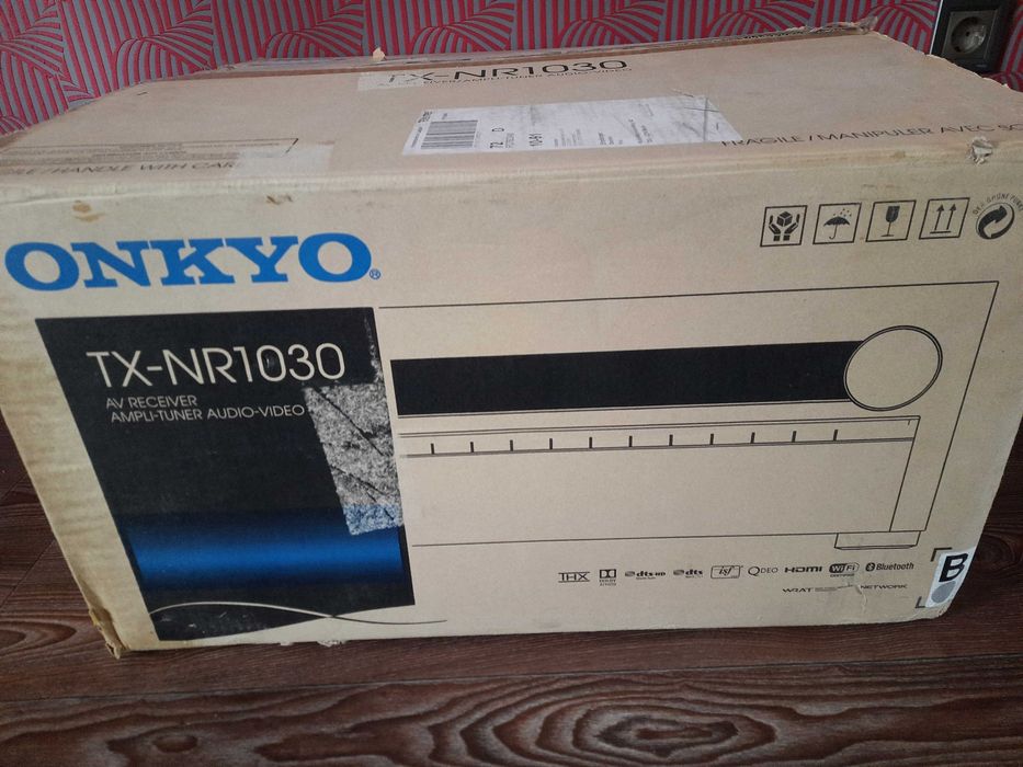 AV-ресивер Onkyo TX-NR1030 Black
